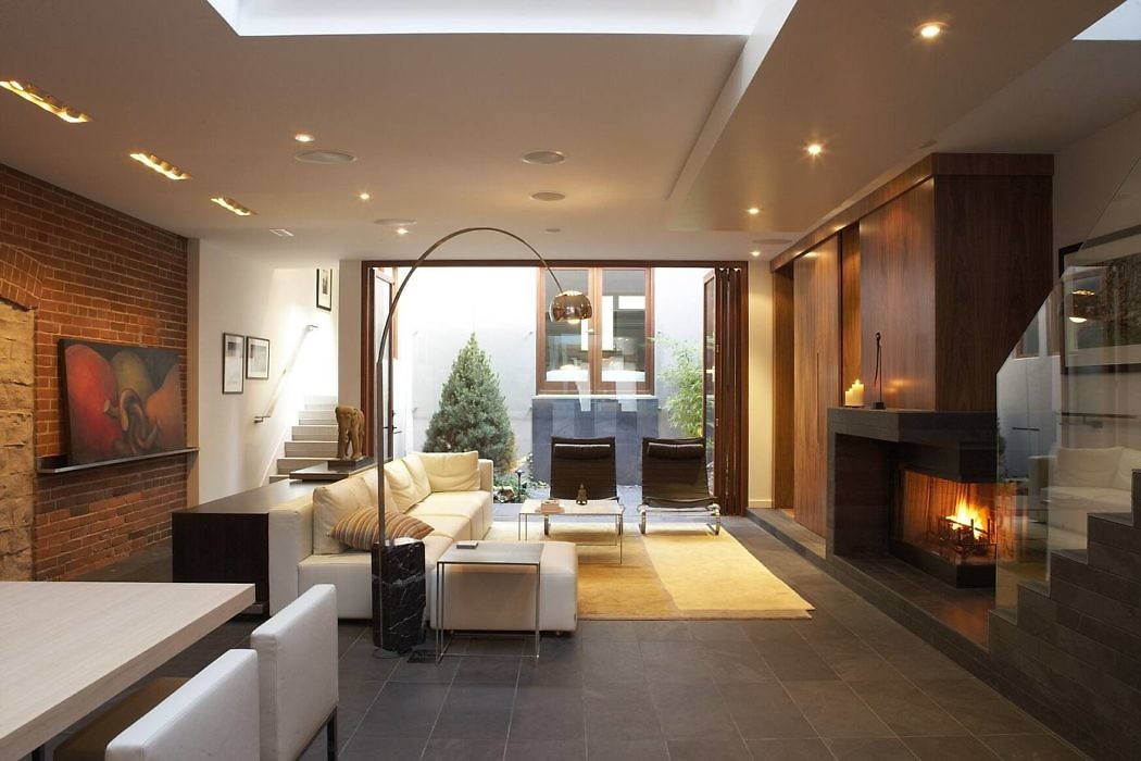 Cabbagetown Coach House by Core Architects - 2