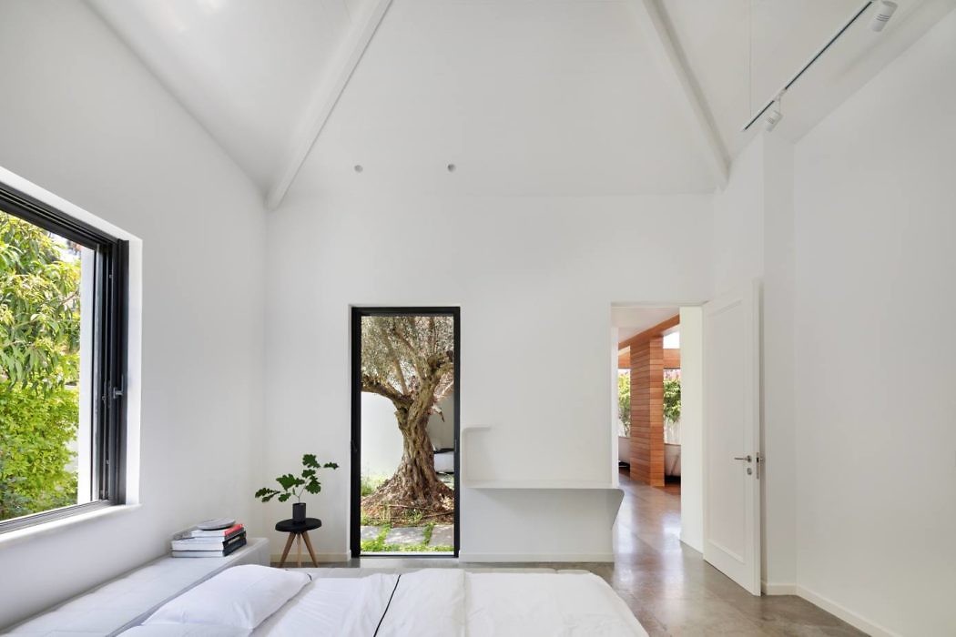 Modernist Farmhouse by Henkin Shavit Architecture & Design - 9