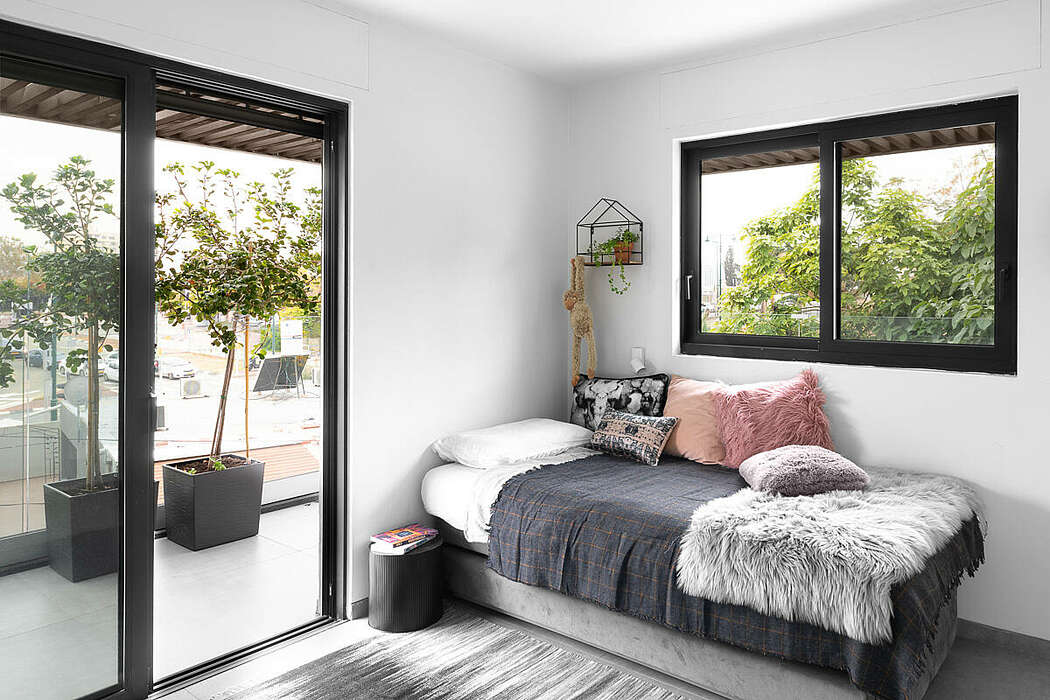 Urban House by Studio Makom - 9