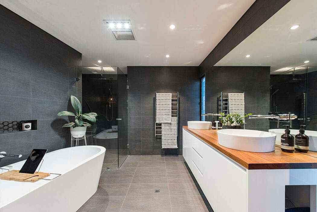 North Beach House by Darklight Design - 8