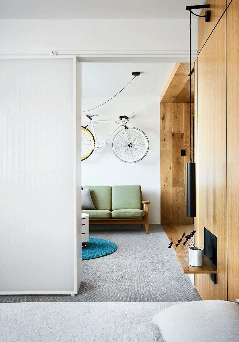 Apartment Conversion by tsai Design - 2