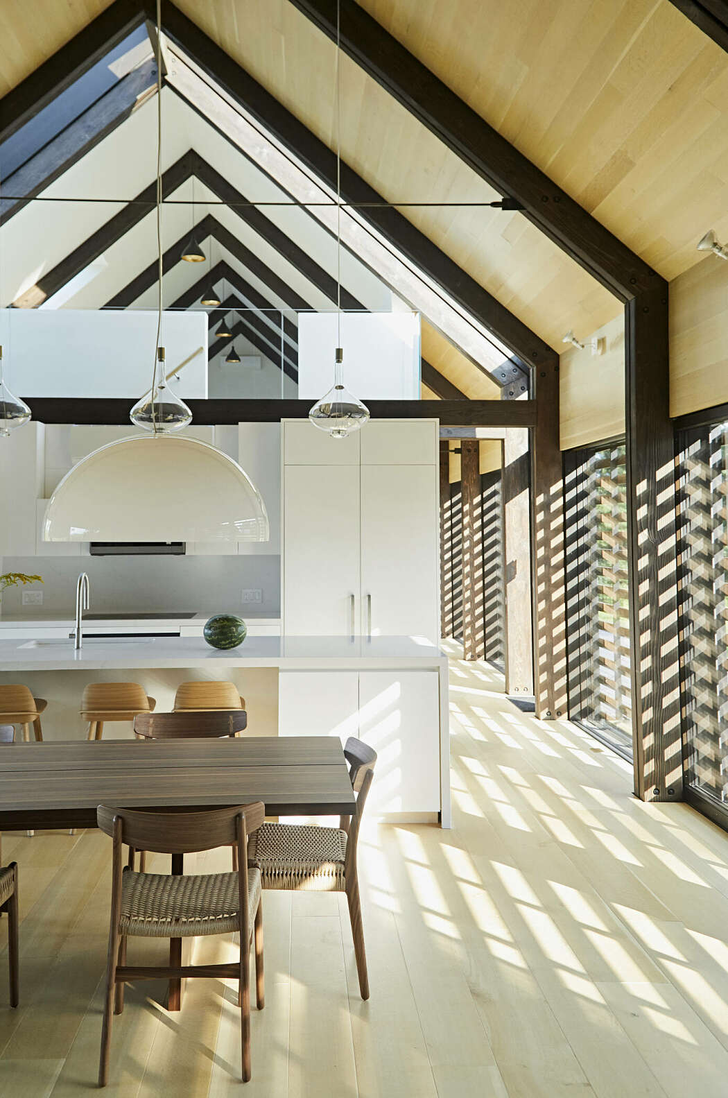 House in Silvernails by Amalgam Studio - 2