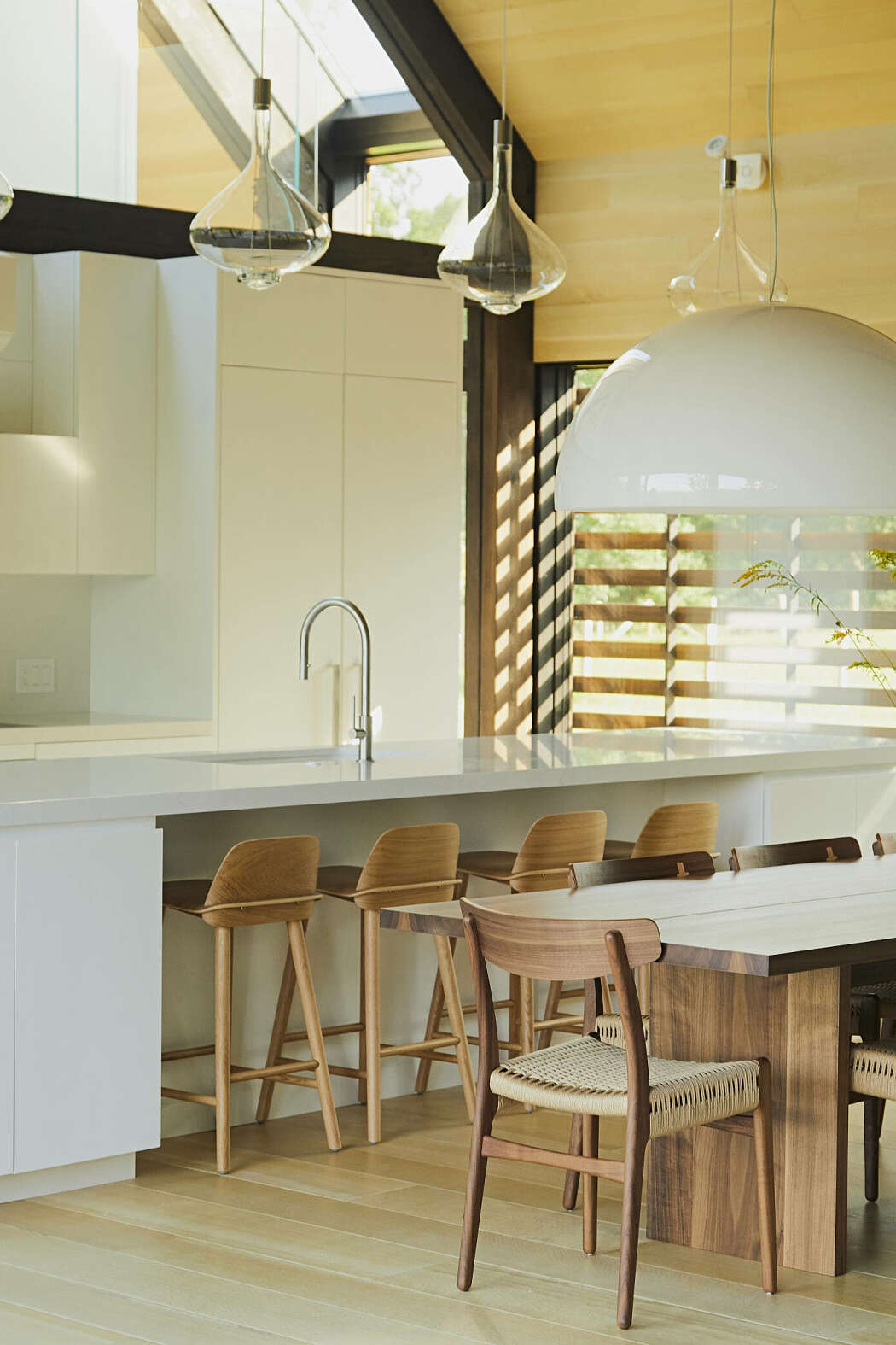 House in Silvernails by Amalgam Studio - 3