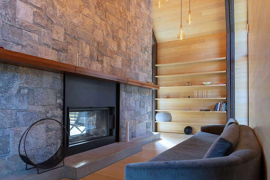 House in Silvernails by Amalgam Studio - 6