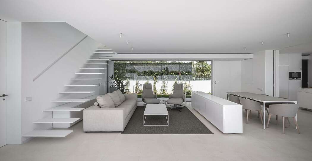 STR Residence by Gallardo Llopis Arquitectos - 4