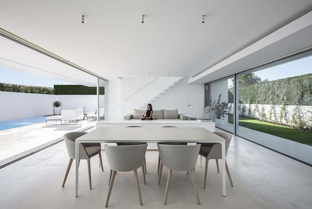 STR Residence by Gallardo Llopis Arquitectos - 5