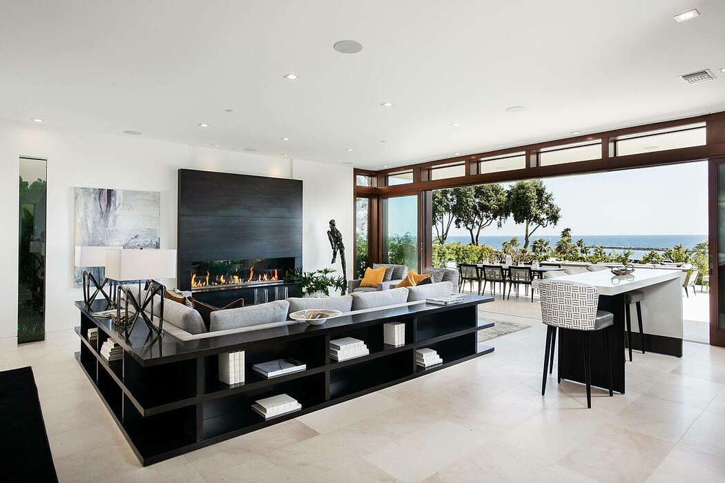 Contemporary Oceanscape by Nicholson Companies - 3