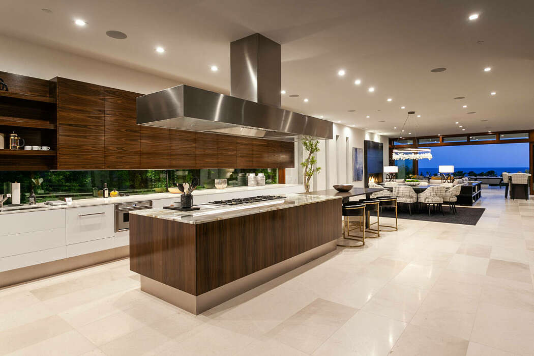 Contemporary Oceanscape by Nicholson Companies - 4