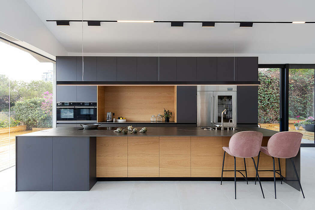 Residence in Haifa by Saab Architects - 6
