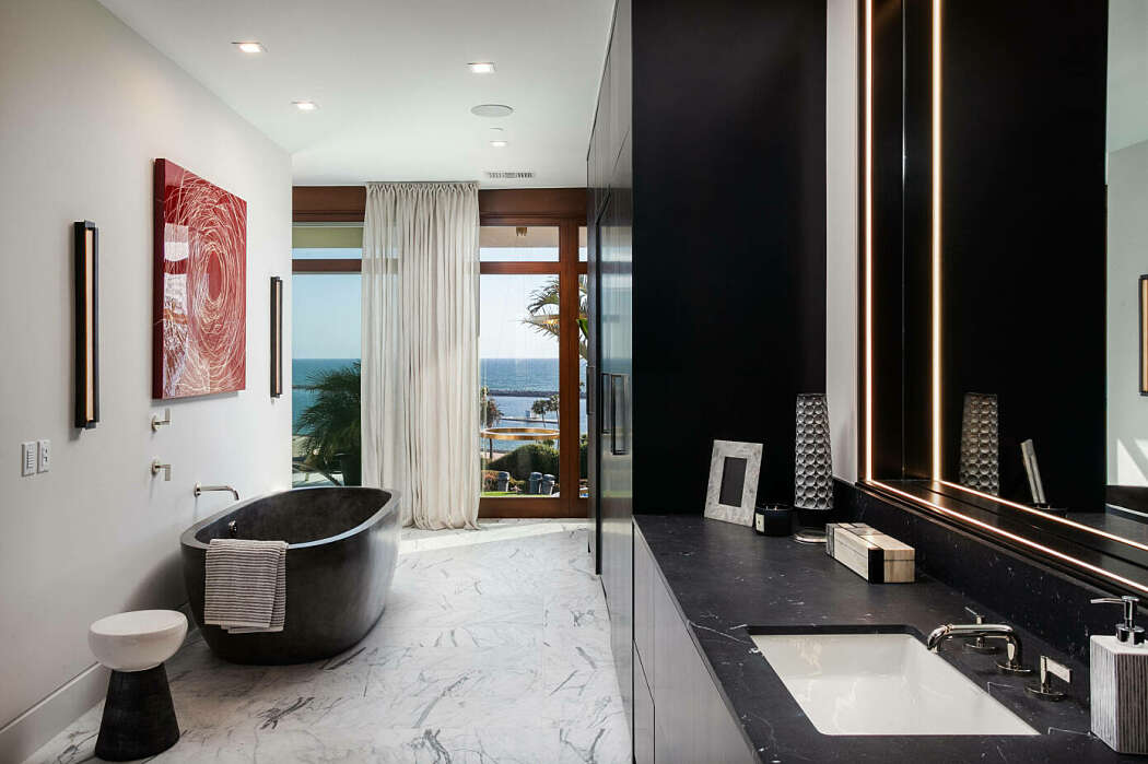 Contemporary Oceanscape by Nicholson Companies - 7