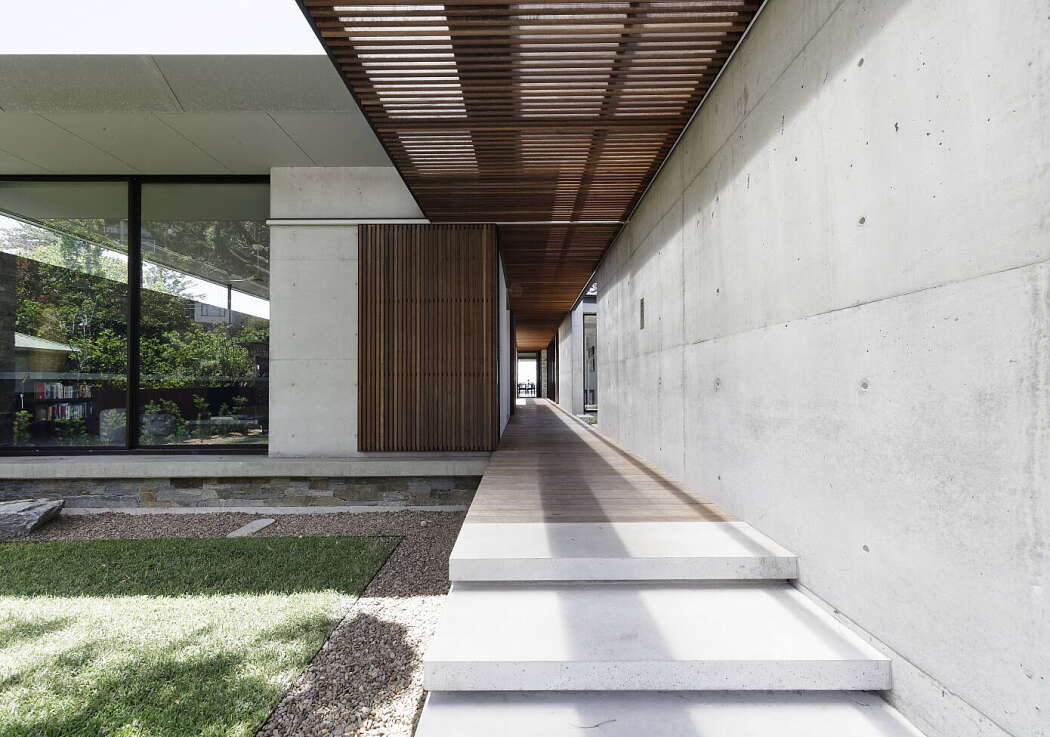 Beach House by Architecture Saville Isaacs - 8
