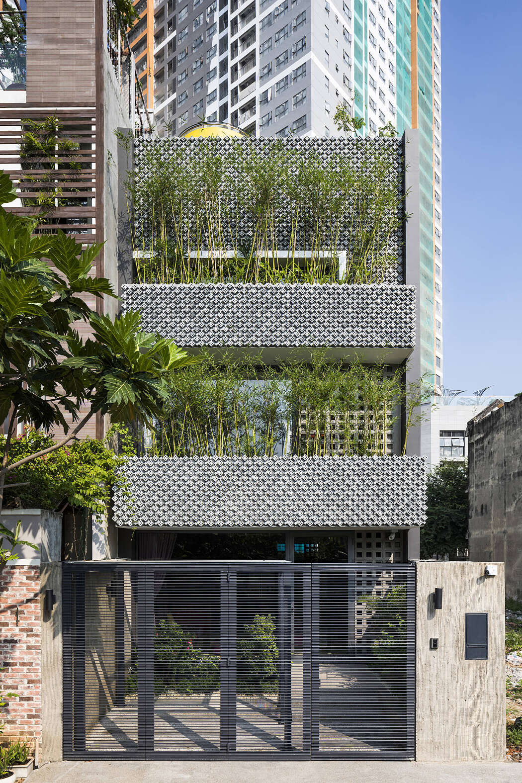 Pattern House by MM ++ Architects - 8