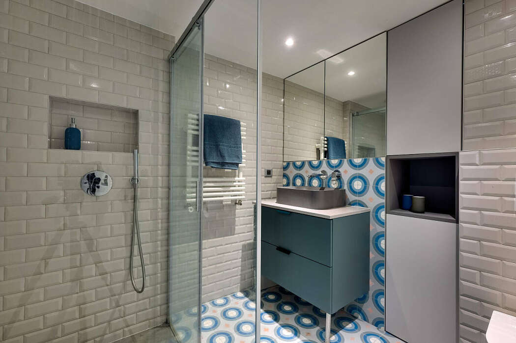 Loft in Paris by Murs et Merveilles - 8