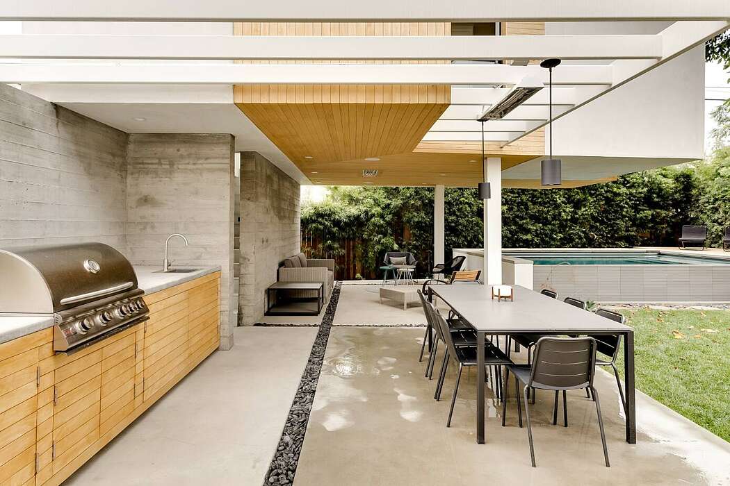 Contemporary Pool House by Racing Green - 5