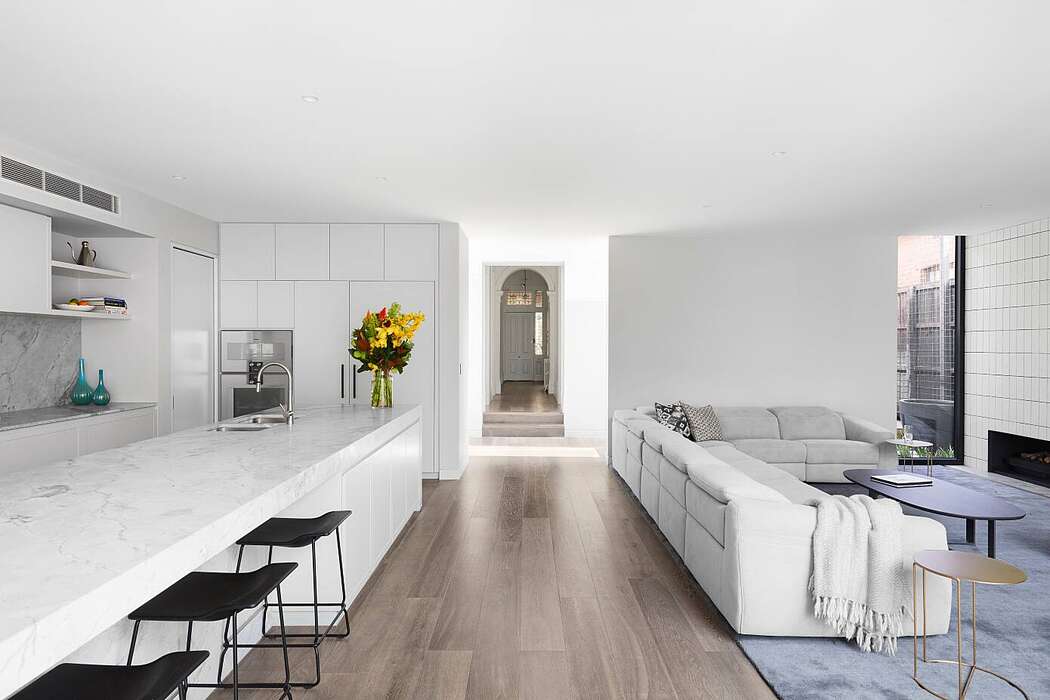 Verge House by Finnis Architects - 2