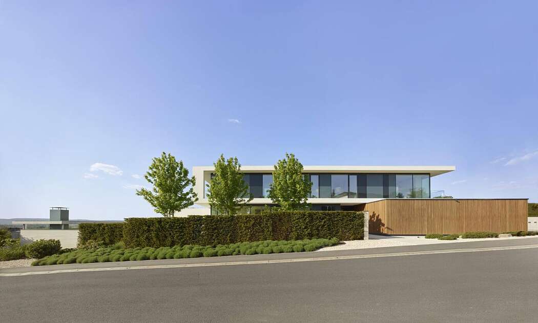 Villa in Franken by Weber + Hummel Architekten - 6