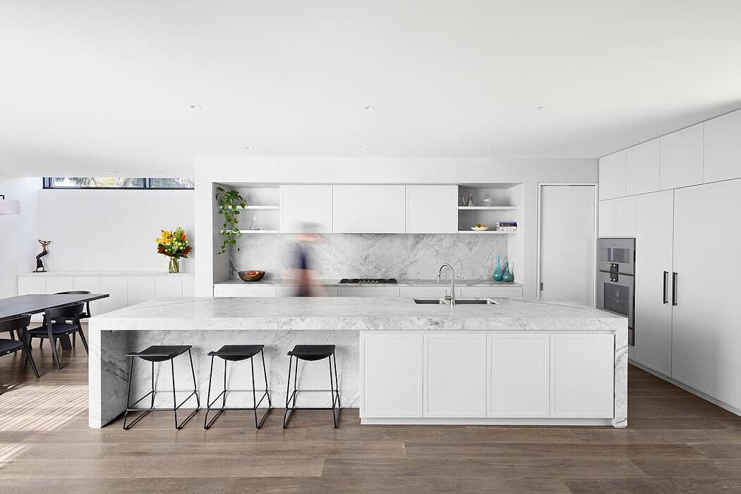 Verge House by Finnis Architects - 3