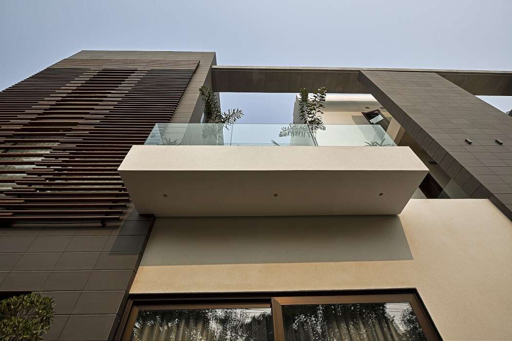 Aashirwad Residence by 42mm Architecture - 8