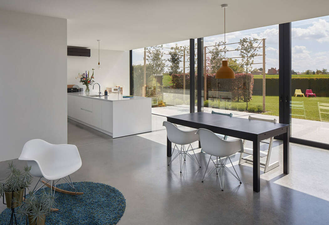 Brick Patio House by AST77 - 4