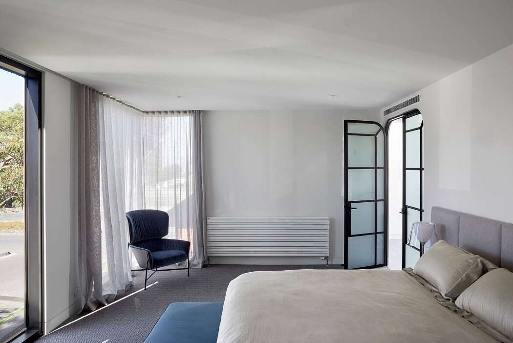 Verge House by Finnis Architects - 6