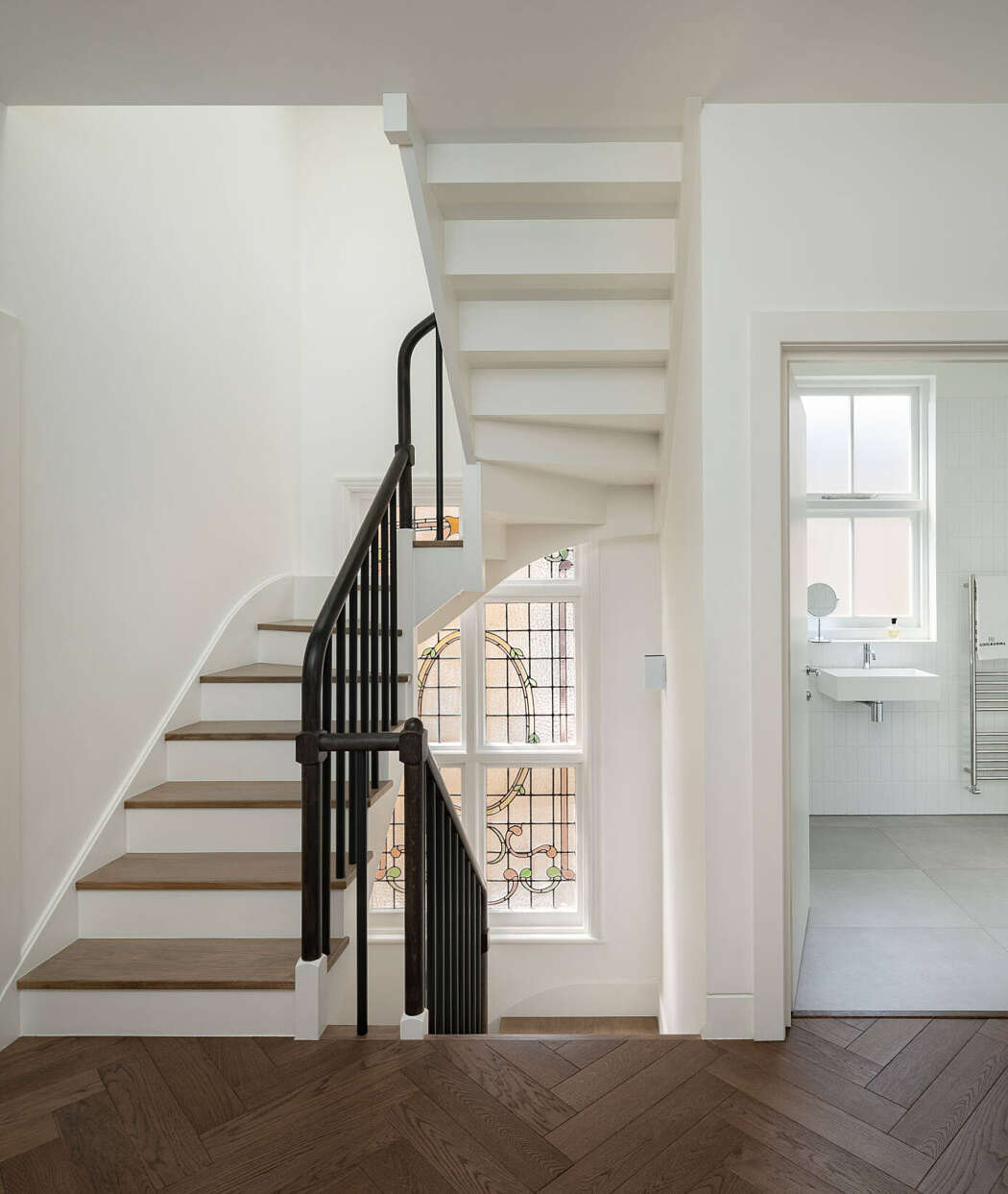 Downton Avenue House by Rado Iliev - 4