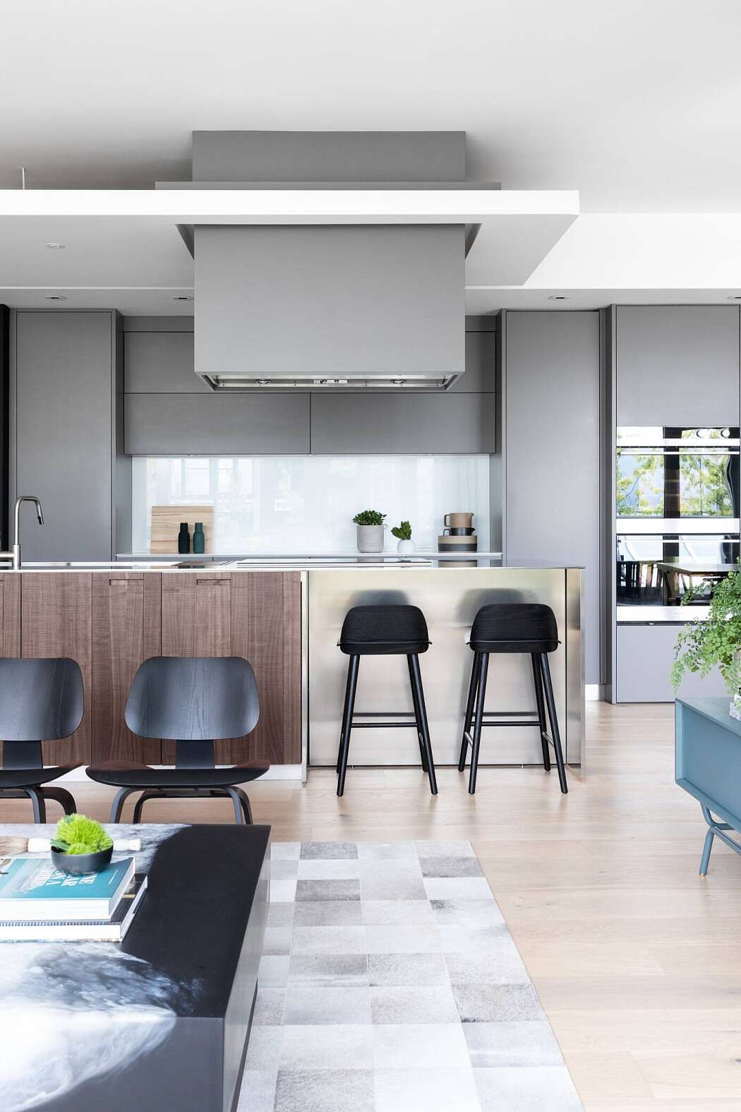 Modern Gastown Penthouse by PlaidFox - 5