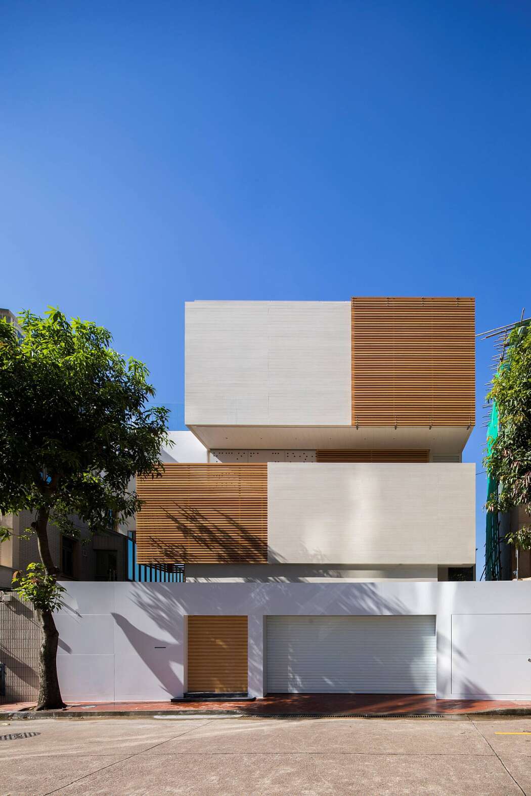 Taipa Island House by Millimeter Interior Design Limited - 12