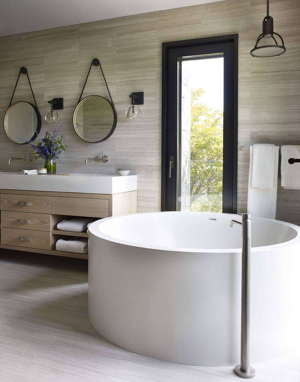 Sagaponack Compound by Blaze Makoid Architecture - 8