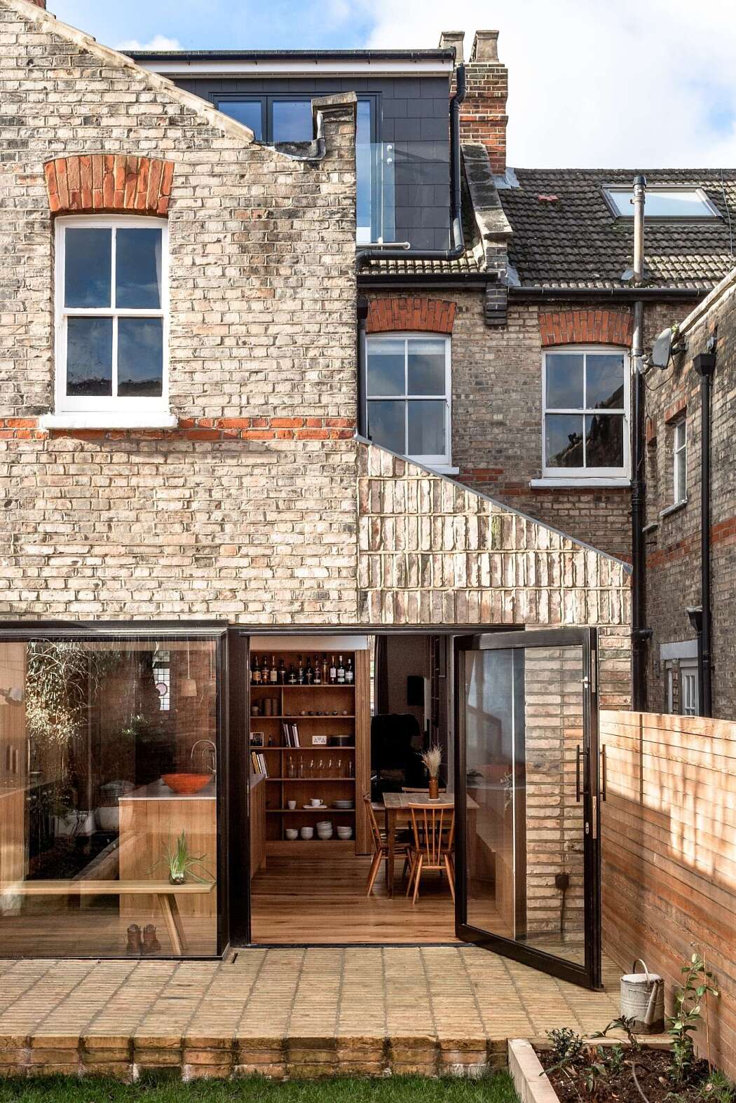 Ogee House by Bradley Vanderstraeten - 7