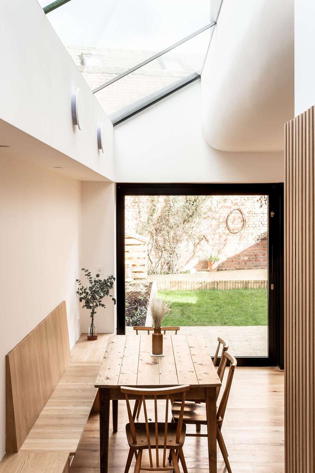 Ogee House by Bradley Vanderstraeten - 5