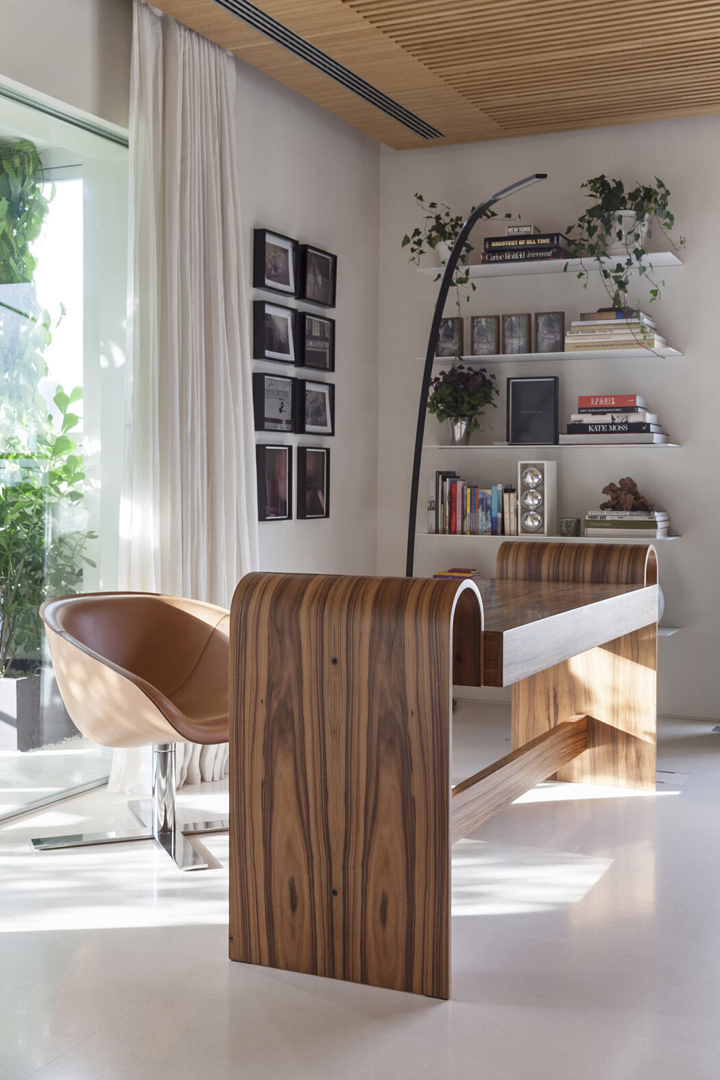 AQH Apartment by Coletivo Arquitetos - 7