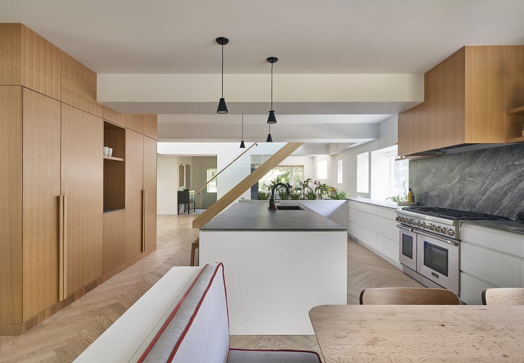 Baby Point Residence by Batay-Csorba Architects - 4
