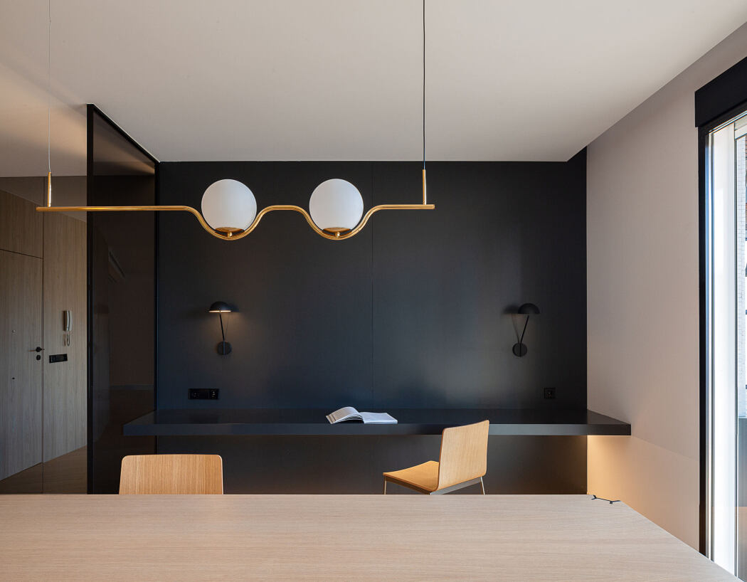 House in the Heart of Valencia by La Finca Roja Studio - 2
