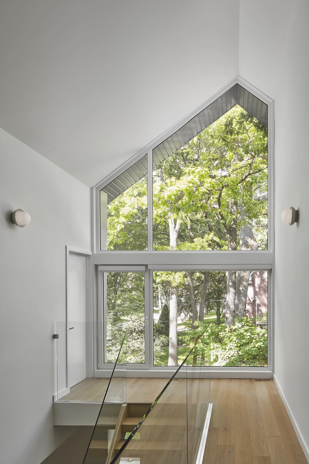 Baby Point Residence by Batay-Csorba Architects - 10