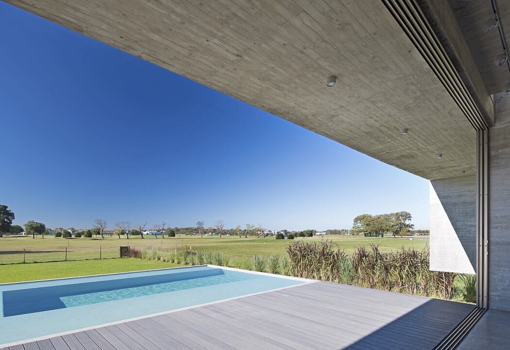Casa Escobar by Luciano Kruk Arquitectos - 4