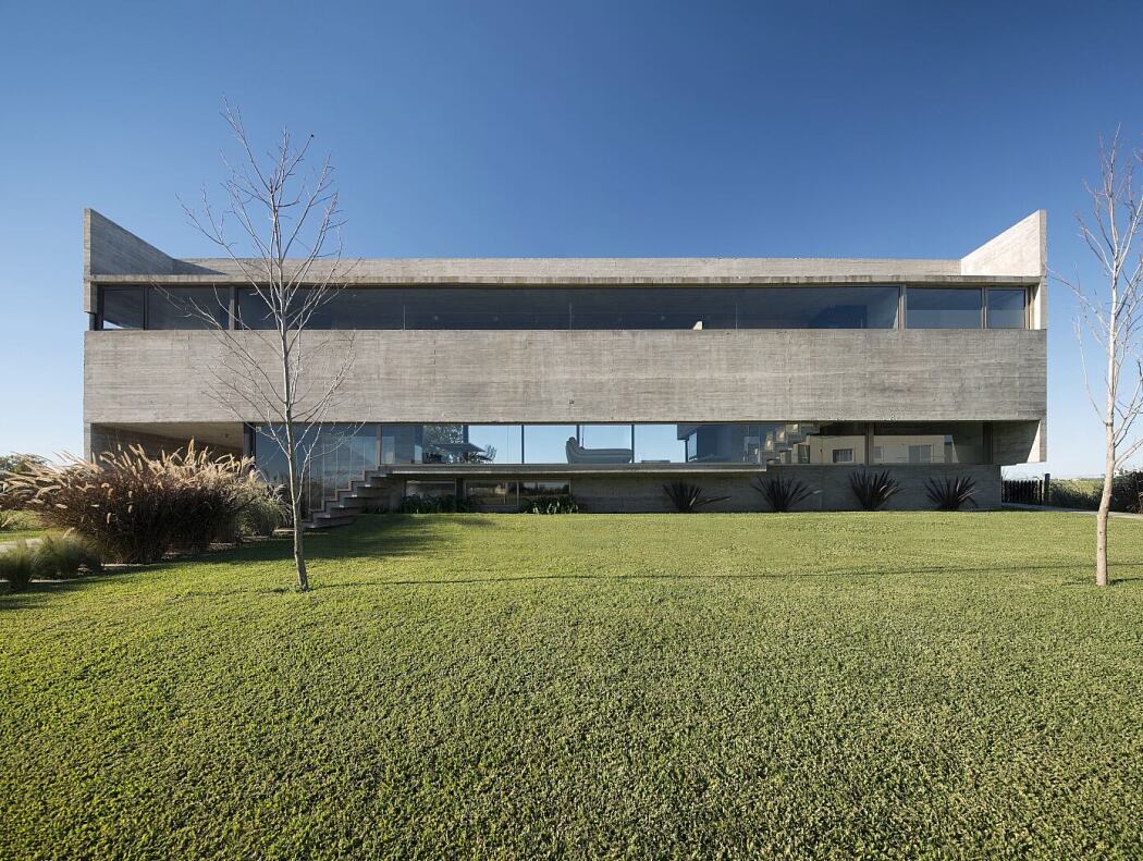Casa Escobar by Luciano Kruk Arquitectos - 9