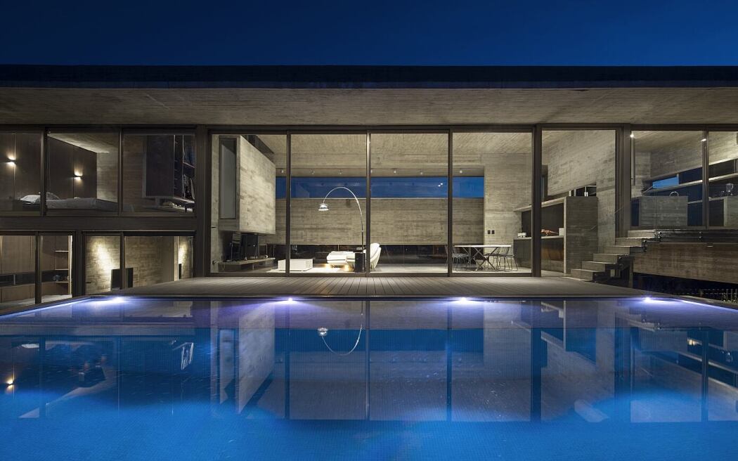 Casa Escobar by Luciano Kruk Arquitectos - 10