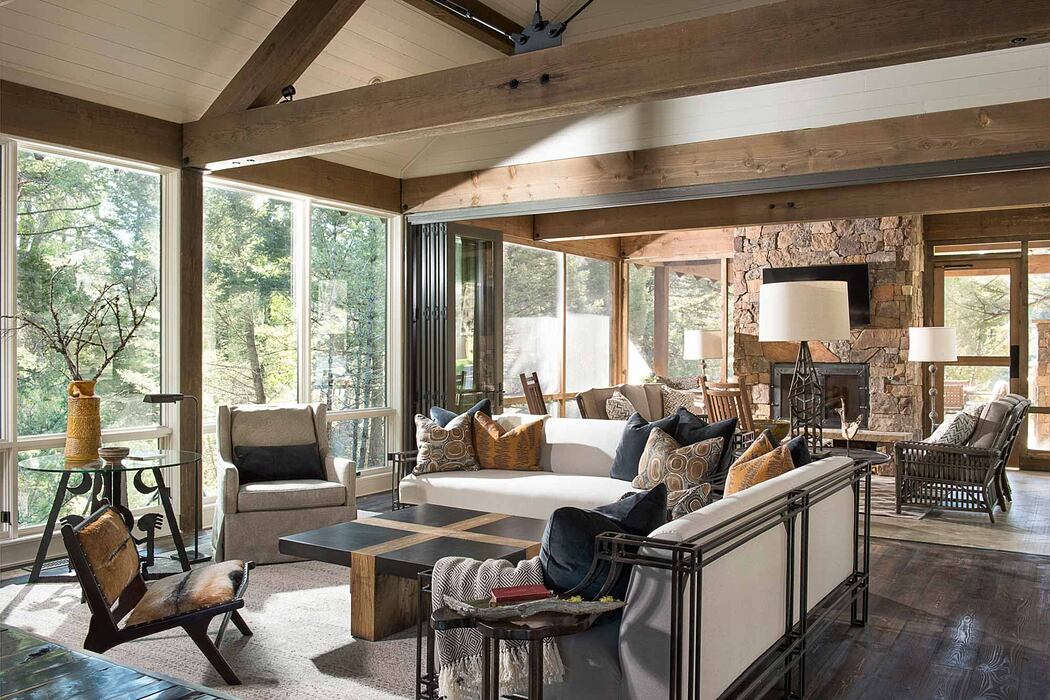 Outside/Inside House by Cushing Terrell - 3