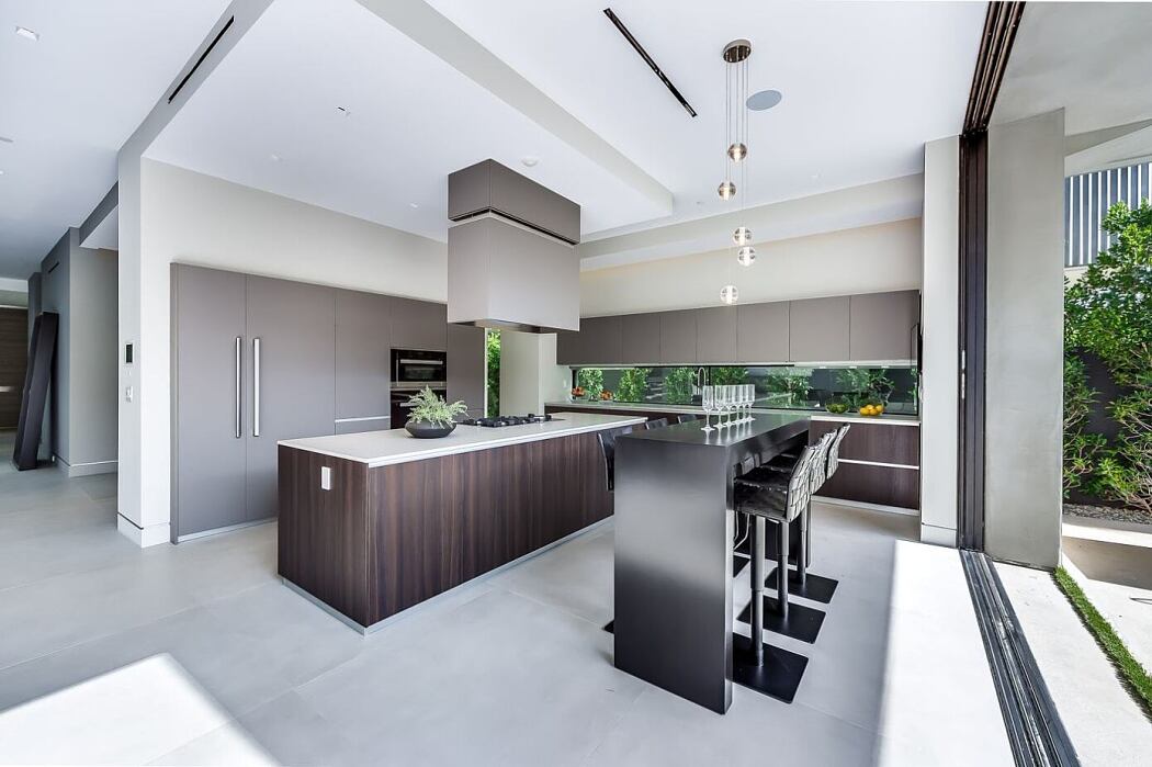 935 Residence by Crockett Architects - 5