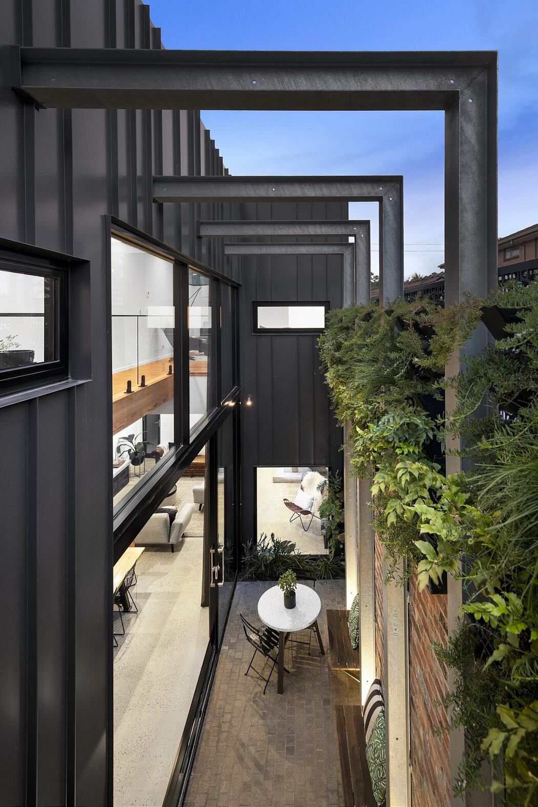 Elwood Residence by Drake Design - 11