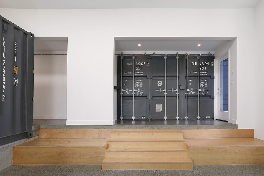 Wyss Family Container House by Paul Michael Davis Architects - 3