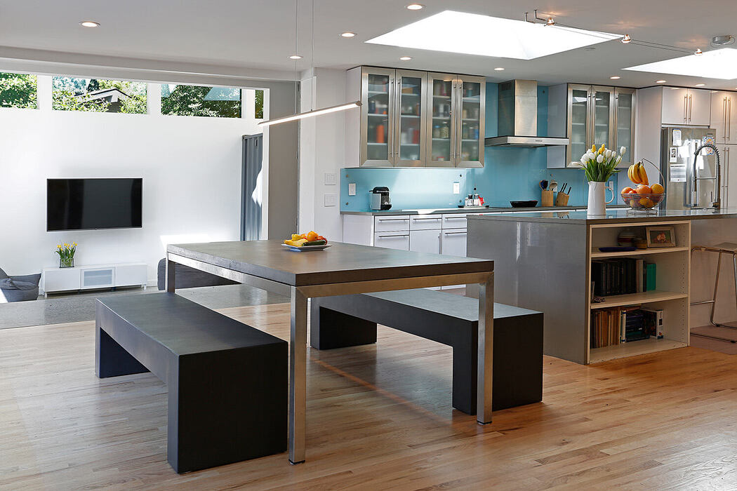 Wyss Family Container House by Paul Michael Davis Architects - 4