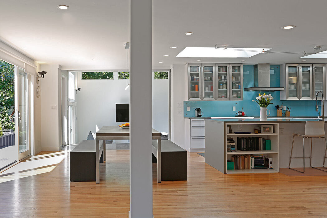 Wyss Family Container House by Paul Michael Davis Architects - 5