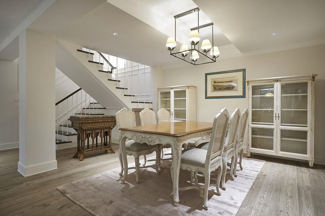 Greenhills Villa by Area-17 - 4
