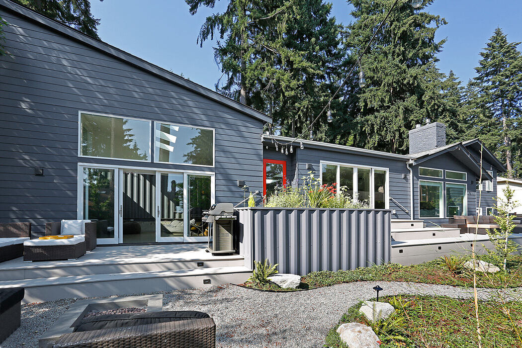 Wyss Family Container House by Paul Michael Davis Architects - 9