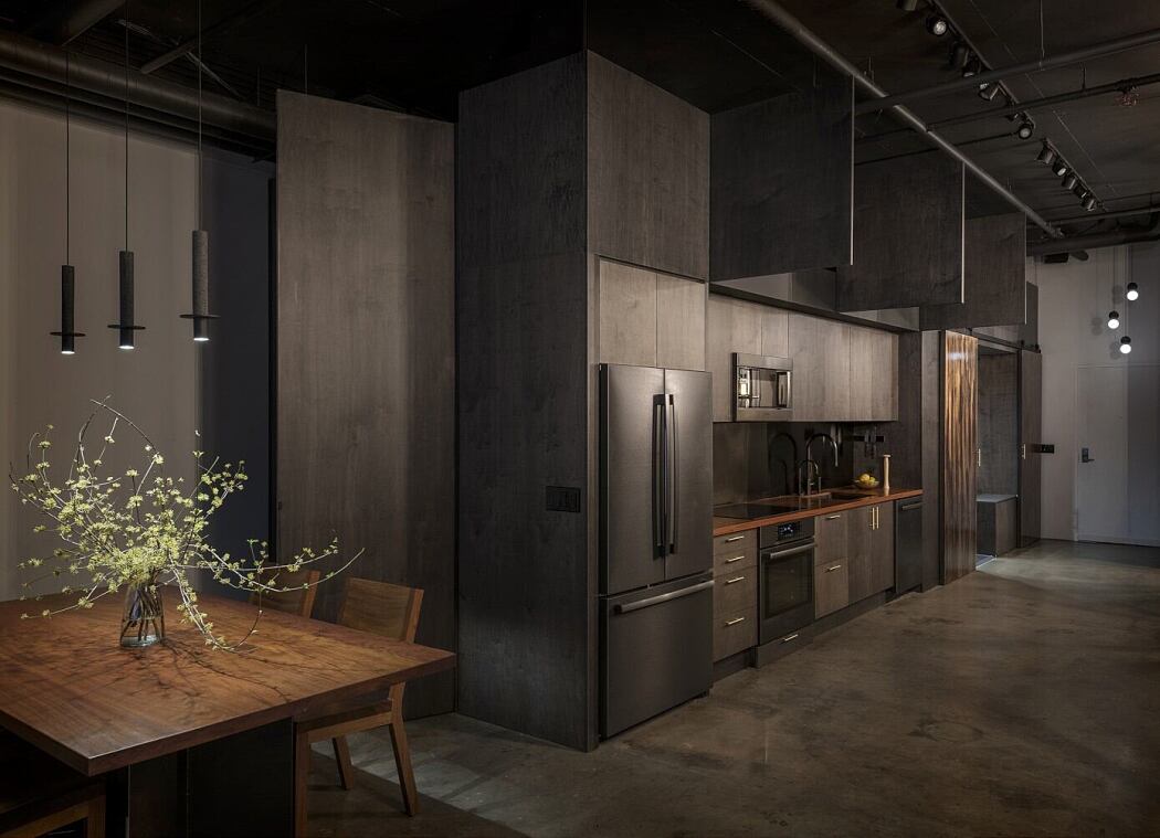 Western Studio in Seattle by goCstudio - 2