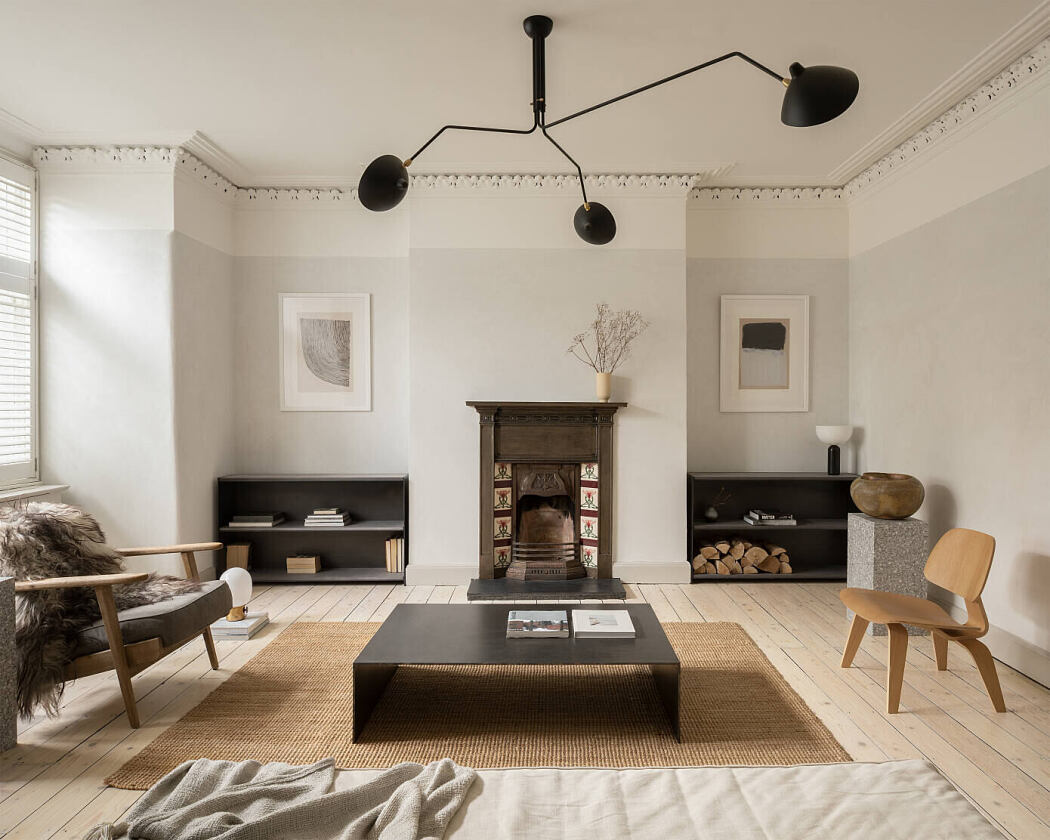 ER Residence by Studio Hallett Ike - 1