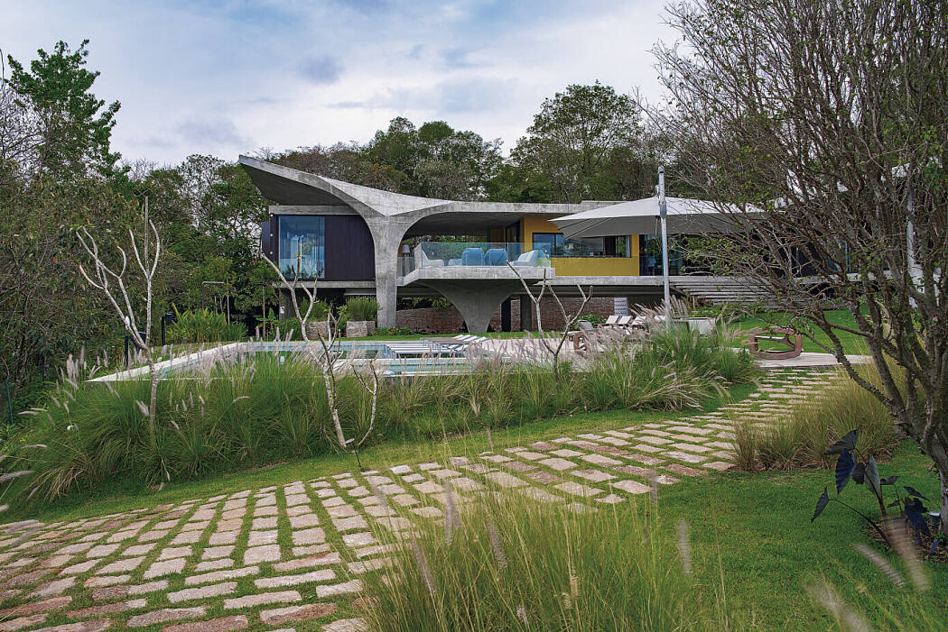 The Most Beautiful House by Leo Romano - 15