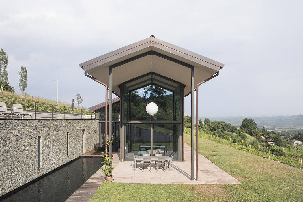 The Hidden-in-plain-sight House by Daniele Baiotto - 12
