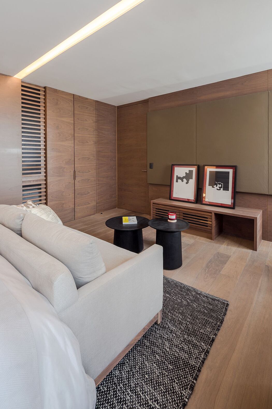 Moliere Apartment by Faci Leboreiro - 8